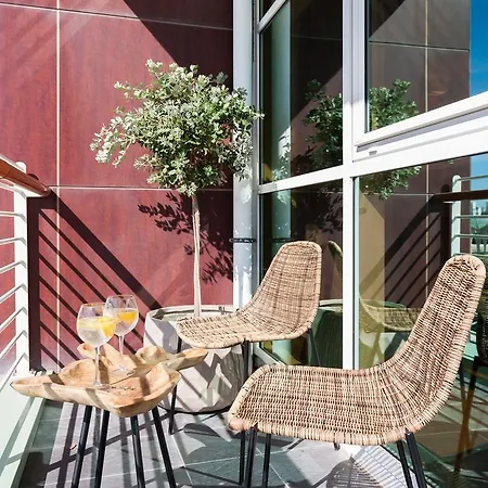 Your Oriente アパート