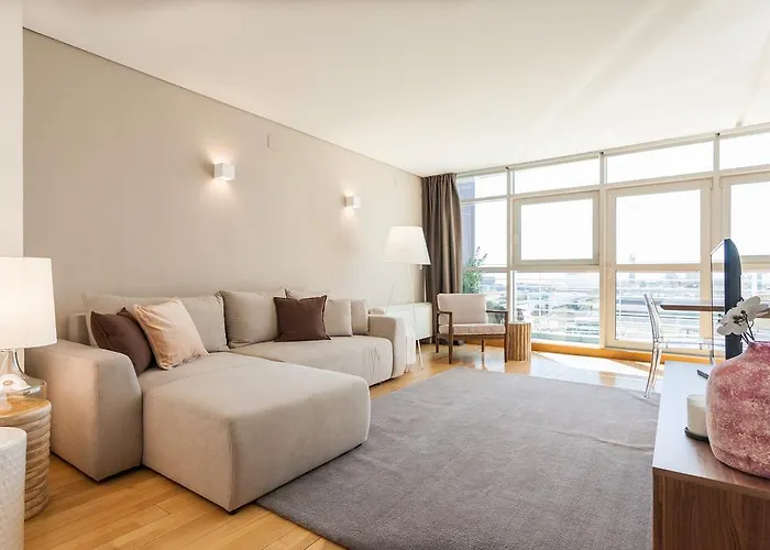 Apartment Your Oriente Lisbon