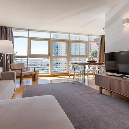 东方火车站里斯本之家公寓