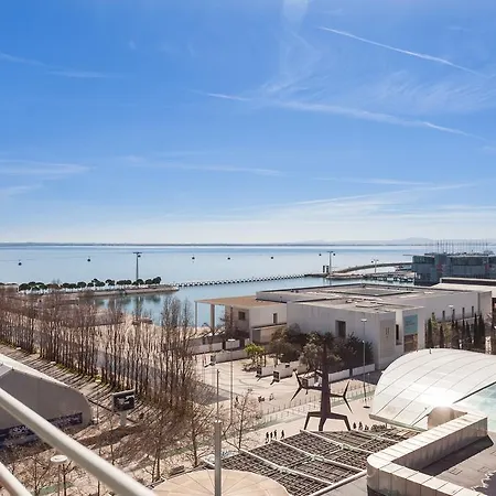 东方火车站里斯本之家公寓 * Lisboa